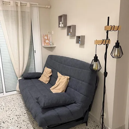 T2 A Canet Plage, Climatisation, Balcon, 50 M De La Plage Апартаменты Кане